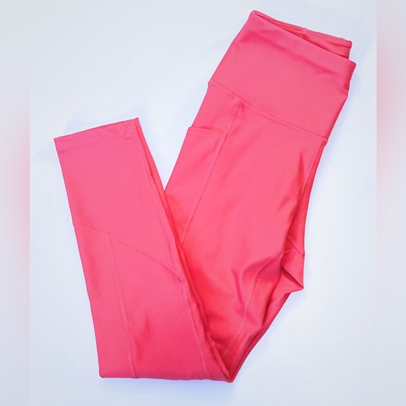 Layer 8 Womens Active 7/8 Pieced Leggings with Pockets - Picture 3 of 4